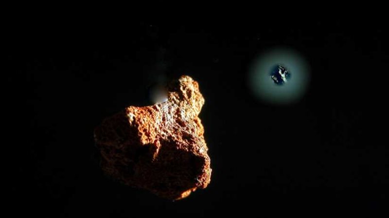 خلال ساعات .. كويكب