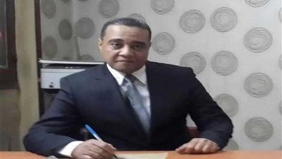 دسوقى يطالب محافظ أسيوط بالنهوض بمستوى الوحدات والمراكز الصحية