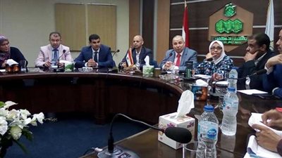 صحة الشرقية تحل مشكلة الخدمة الصحية العلاجية بالعاشر من رمضان