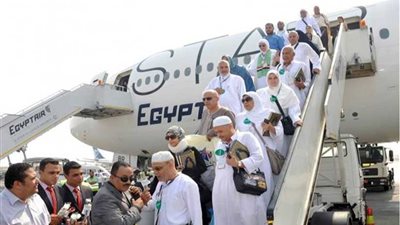 مصر للطيران تسير 6 رحلات اليوم وغدا لنقل 1720 حاجا فلسطينيا