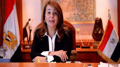 وزيرة التضامن: صرف معاشات سبتمبر من ماكينات الصرف الآلية غدا