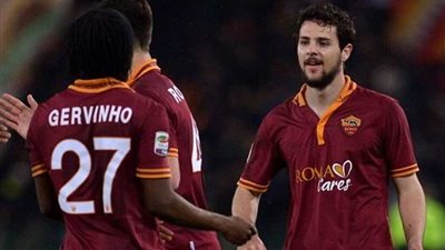 روما يخطف فوزا قاتلا من ميلان في الدوري الإيطالي