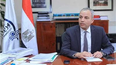 وزير النقل يكلف 