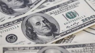 خطوة غير مسبوقة... وقف التعامل بالدولار بين العراق وإيران