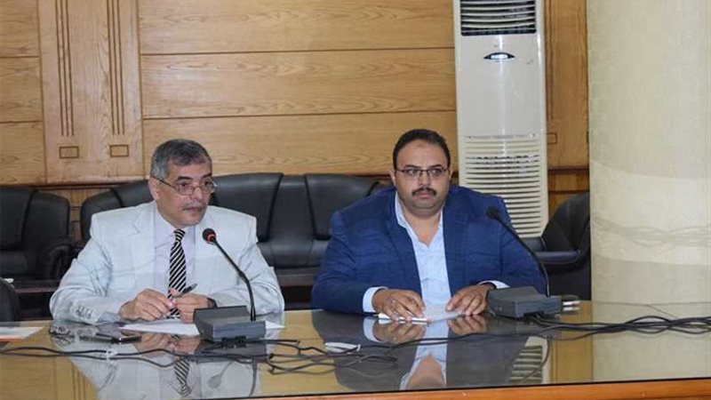 في أول أيام عمله