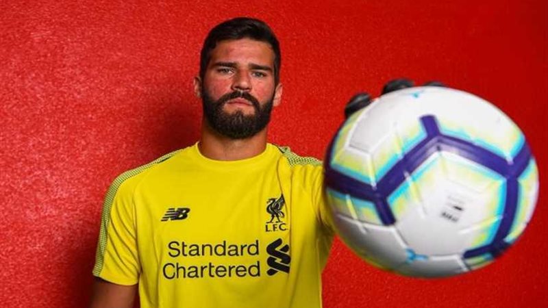 حارس مرمى ليفربول