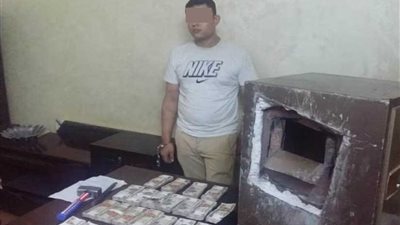 القبض على عامل يقلد العلامات التجارية في عين شمس