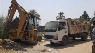 إزالة 12 حالة إشغال بطريق مصر- أسوان بمركز المنيا
