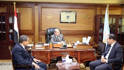 محافظ كفرالشيخ يوجه بالمرور والمتابعة علي جميع قطاعات المحافظة