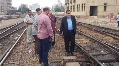 رئيس السكة الحديد يحيل مسئولى الاشارات وهندسة السكة والامن الصناعى ببنها للتحقيق