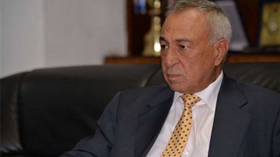 رئيس الإسماعيلي يبحث مع مدير أمن المحافظة آلية حضور الجماهير