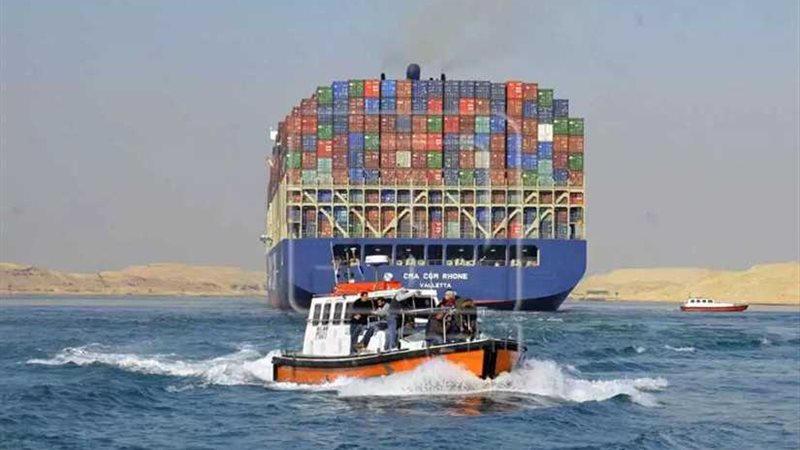 عبور 46 سفينة لقناة