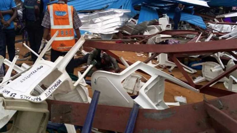 مصرع شخص وإصابة 11