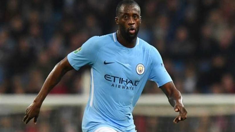 يايا توريه زميلاً