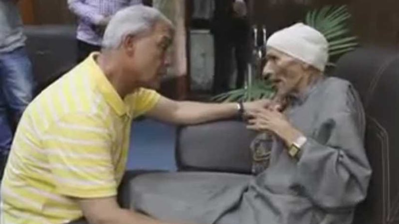 محافظ المنوفية يستمع