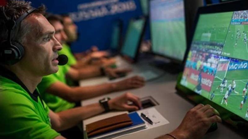 فيفا: إمكانية تعيين