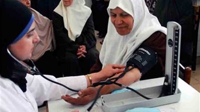 الصحة: تقديم الخدمة العلاجية لـ 30 ألف مواطن في 15محافظة من خلال 27 قافلة طبية