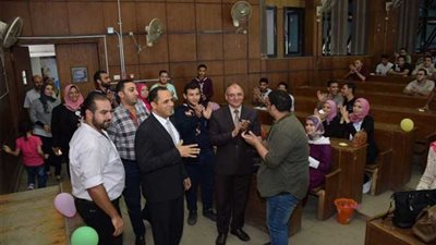 بدء أسبوع التعايش لطلاب جامعة دمنهور قبل الدراسة