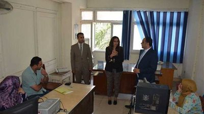 نائبة محافظ البحيرة تتفقد الديوان العام