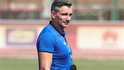 كارتيرون يطالب إدارة الأهلي بمواجهة 