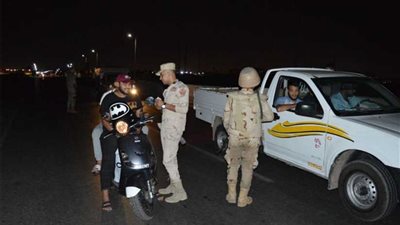 محافظ بورسعيد يدير غرفة عمليات لاحباط اكبر محاولة تهريب