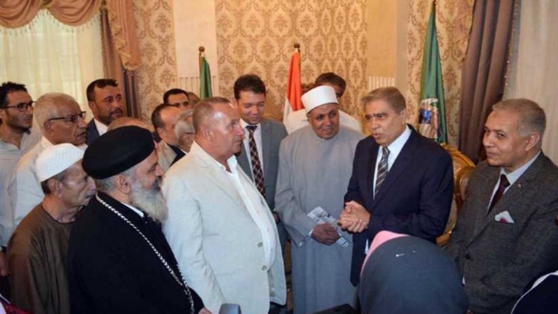 محافظ المنيا : القانون