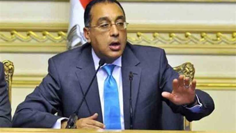 رئيس الوزراء يشهد