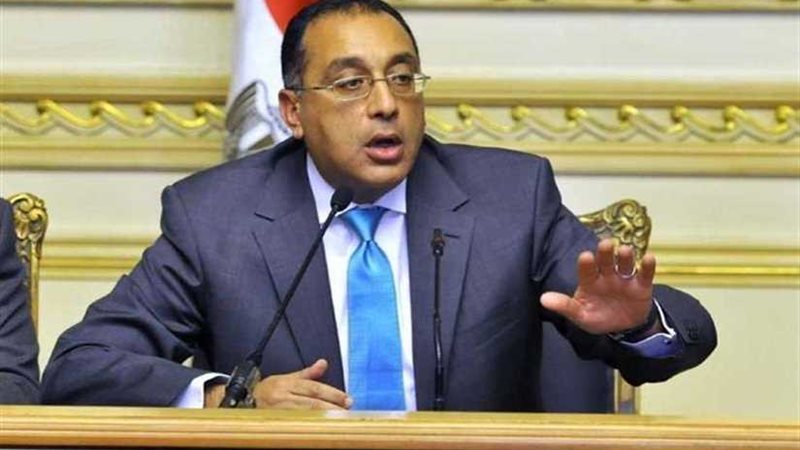 رئيس الوزراء يشهد