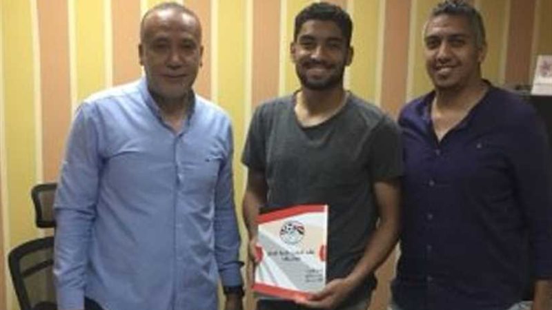 الاسماعيلي يتعاقد