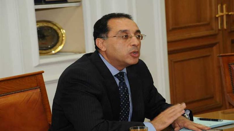 رئيس الوزراء يتابع