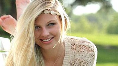 رسالة مؤثرة من أم.. جرعة مخدرات زائدة قتلت ابنتها (صور)