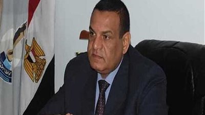 محافظ البحيرة يوجه بمراجعة تشكيل لجنة معاينة الأراضي الاستثمارية بوادي النطرون