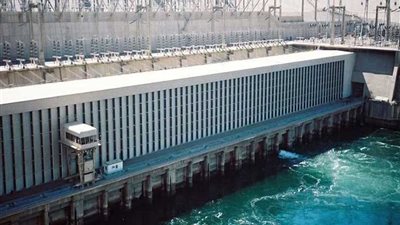 شباب سفينة النيل يثمنون عظمة الإرادة المصرية لبناء السد العالي