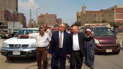 نائب محافظ القاهرة للمنطقة الغربية يوجه بالتصدي لكافة أعمال البناء المخالف
