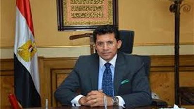 وزير الرياضة يصدر قرارات فورية في 