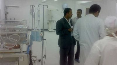 تجهيز مستشفيات الصحة بأسيوط بـ 175 حضانة للأطفال حديثي الولادة والمبتسرين..صور