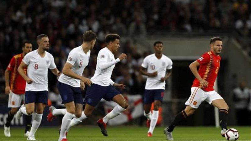 إسبانيا تفوز على