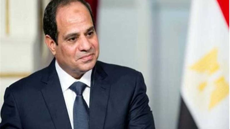 الرئيس السيسي يفتتح