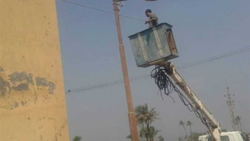 صيانة كشافات الإنارة