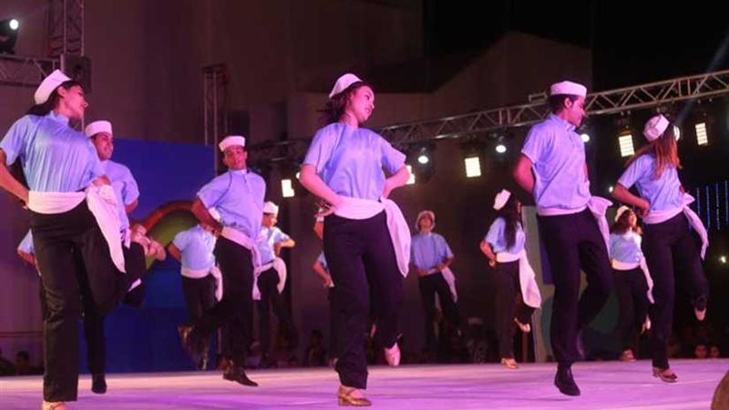 الثقافة تعزف سيمفونية