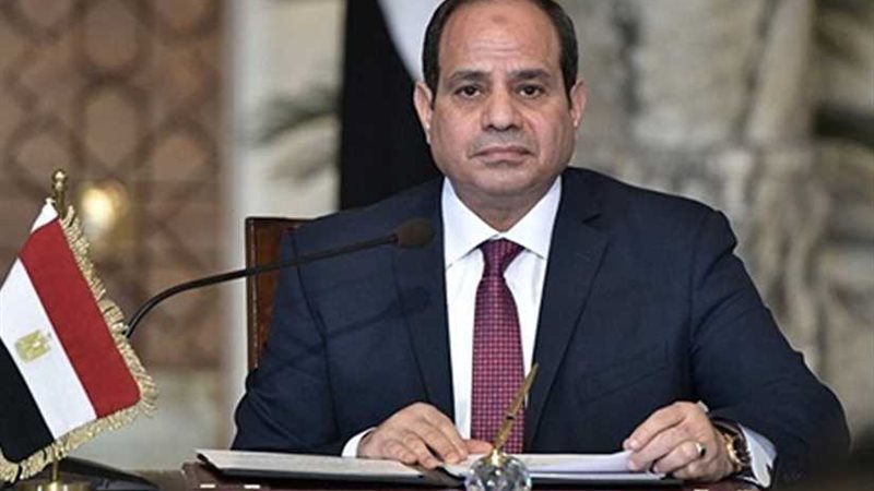 الرئيس السيسي يهنئ