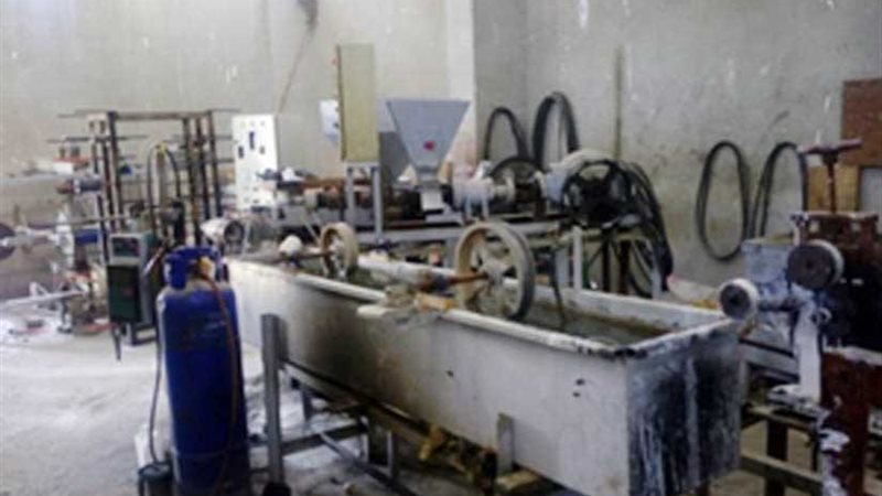 ضبط مصنع لإنتاج الكابلات