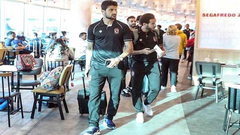 بعثة الأهلي تطير