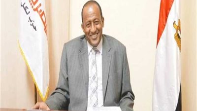 عبدالصبور يناقش أزمة «أرمنا الثانوية».. ويبحث إحلال قرى نصر النوبة