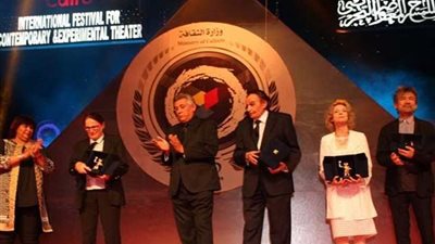بالصور ..افتتاح مهرجان القاهرة الدولى للمسرح المعاصر والتجريبى بطعم 25 سنة تجريبى
