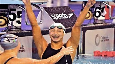 فريدة عثمان تتوج بذهبية سباق 50 متر فراشة في بطولة إفريقيا للسباحة