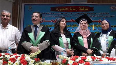 مواقع التواصل وتشكيل الصورة الذهنية في رسالة دكتوراه