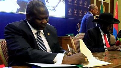 رئيس جنوب السودان وزعيم المعارضة يوقعان اتفاق سلام