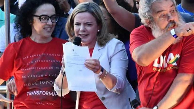 لولا دي سليفا يؤكد