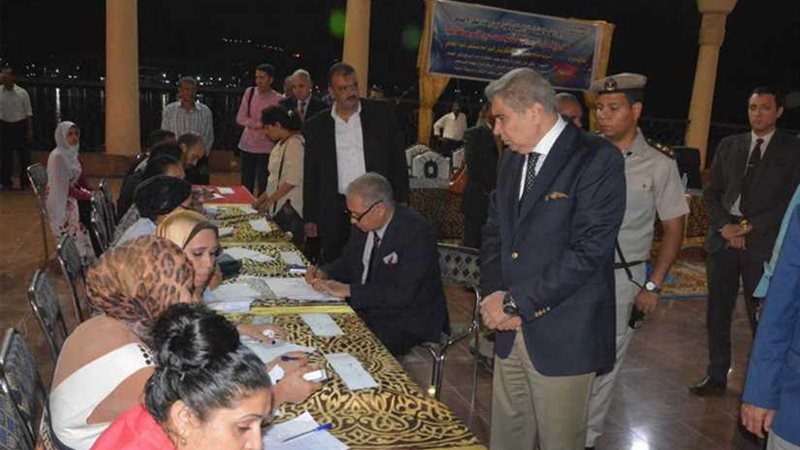 محافظ المنيا يشهد